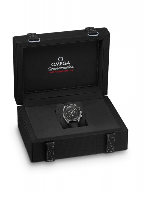 Omega Speedmaster Moonwatch Co-Axial Master Chronometer 42 mm